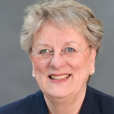 Karin Reinelt